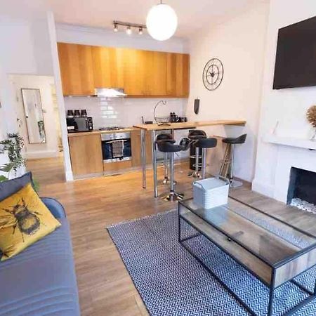 Lovely 2 Bedroom Apartment In Chelsea Sw3 Лондон Екстер'єр фото