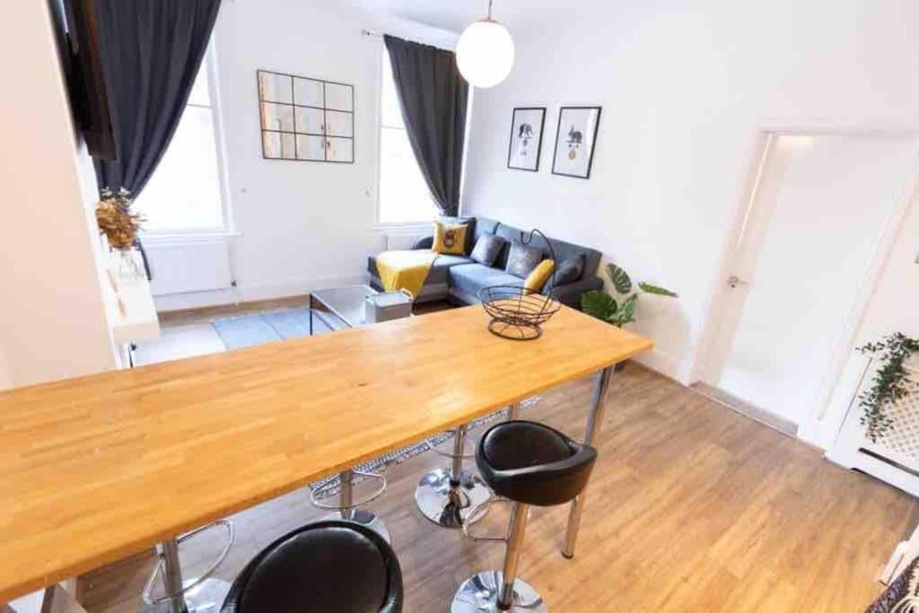 Lovely 2 Bedroom Apartment In Chelsea Sw3 Лондон Екстер'єр фото