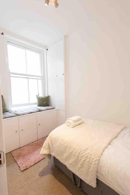 Lovely 2 Bedroom Apartment In Chelsea Sw3 Лондон Екстер'єр фото
