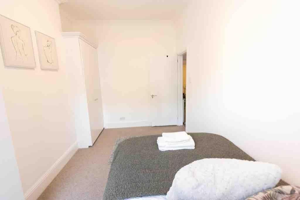Lovely 2 Bedroom Apartment In Chelsea Sw3 Лондон Екстер'єр фото